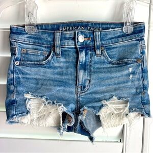 American eagle denim jean shorts with cute eyelet patter pockets‎ size 00